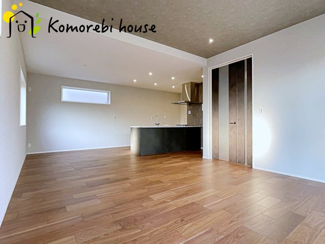 大宮盆栽町　新築一戸建て　グリーンガーデン　Kの居間・リビング|26.1.19撮影済み