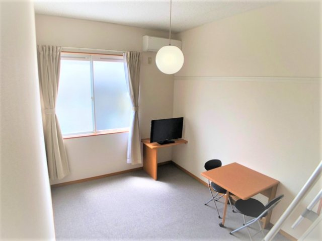 【居間・リビング】 | 設備仕様は号室によって異なる為、現状を優先する。