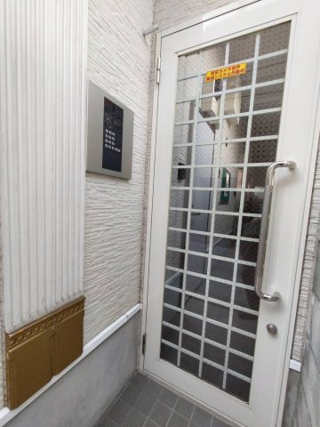 フェリスウイングのエントランス