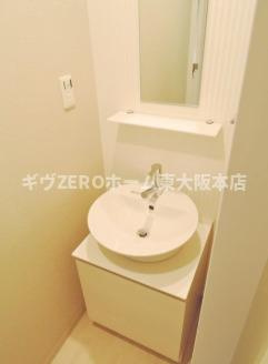 サムティ難波VIVOの洗面所