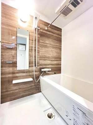 【浴室】 | 尼崎スカイハイツ | 浴室乾燥機付なので雨の日や花粉が強い日も安心お洗濯