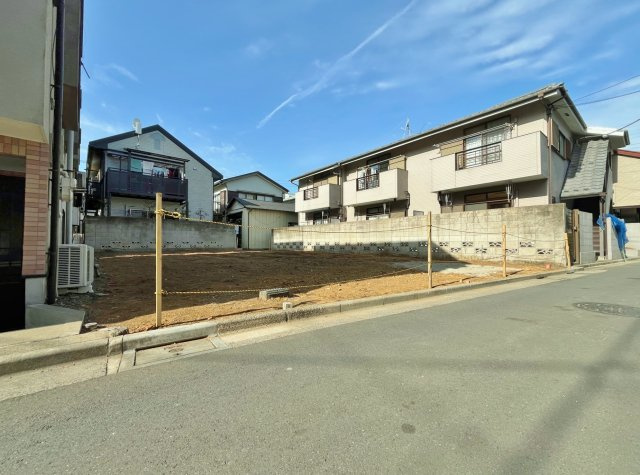 中野区若宮1丁目 全2棟 A号棟の外観|―駅徒歩5分！！制震ダンパー搭載　3LDK　ビルトインガレージ付―
間もなく建築が始まります♪♪