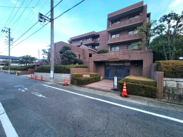 名古屋市昭和区向山町３丁目の中古マンション
