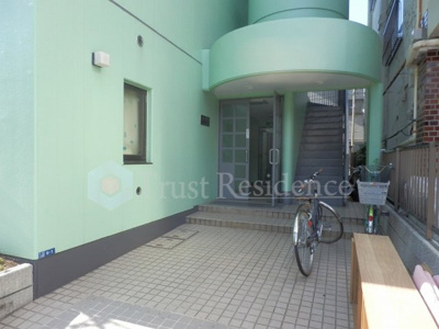 【エントランス】 | 三愛千石ビル