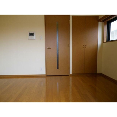 【寝室】 | ルーブル浜田山 | きれいなフローリング。