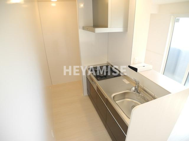 D-カヴァデールのキッチン|※室内画像は別号室のもの