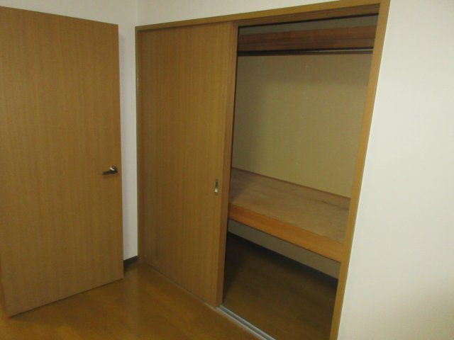 ラッキーストリッジⅢの収納