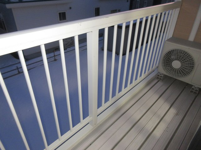 ラッキーストリッジⅢのバルコニー