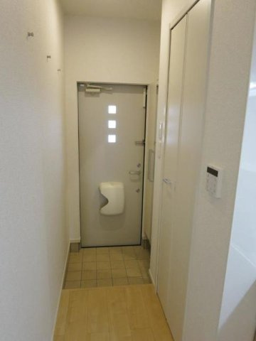 サンローラＡの玄関