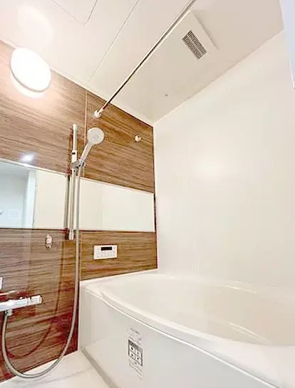 シャルム南砂町　11階　最　上階　リ　ノベーションの浴室