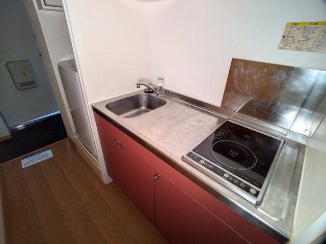 レオパレスカルモⅡのキッチン