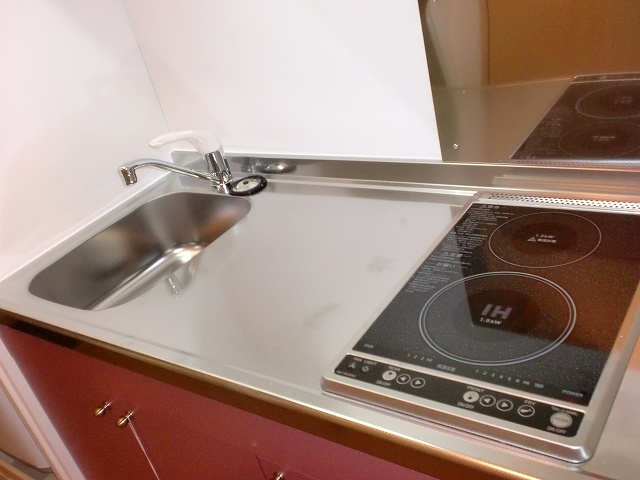 レオパレスカルモⅡのキッチン