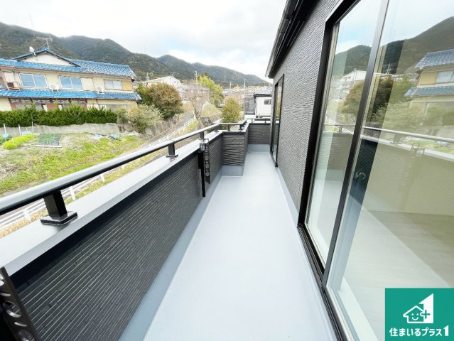 ★1(土)2(日)現地見学可能！★大津市坂本　全17邸のバルコニー|日当たりのよいバルコニー！お部屋が開放的に！