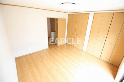 【寝室】 | アロンジェ勧修寺