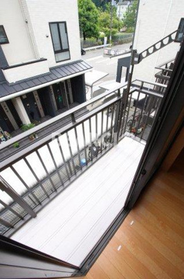 【バルコニー】 | アロンジェ勧修寺