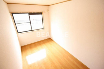 【洋室】 | アロンジェ勧修寺