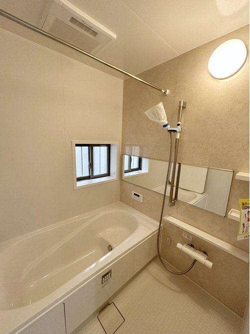 西宮浜町新築戸建ての浴室