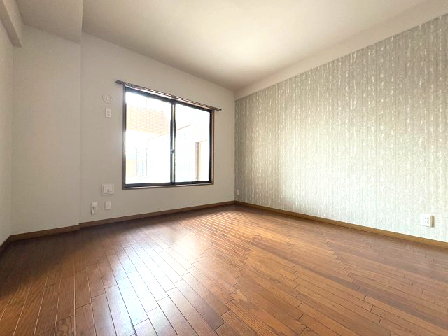 ライオンズマンション京命の洋室|ゆったり使える洋室