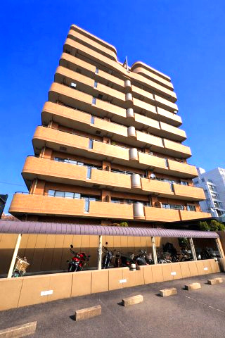 ライオンズマンション京命の外観|重厚感ある堂々とした外観