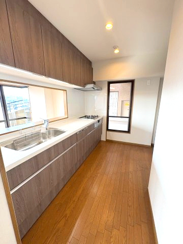 ライオンズマンション京命のキッチン|家族と会話が弾む対面式キッチン