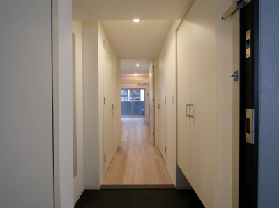 【玄関】 | セレニテ南堀江エクラ | ゆったりとした玄関です