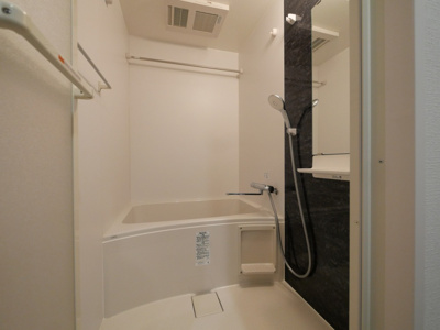 【浴室】 | セレニテ南堀江エクラ | 日々の疲れを癒すお風呂付です