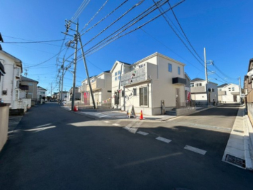 所沢市山口１９期 全１１棟 新築戸建 グラファーレの前面道路含む現地写真|2/3　撮影