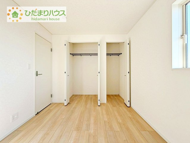 【洋室】 | 常総市東野原第1　新築戸建 | お子様グッズを片付けるのにも、困りませんね！