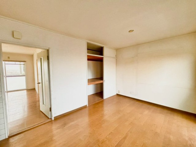 【洋室】 | 泉北槇塚台住宅３号棟 | 家探しはどうやってするの？から資金のことや住宅ローン、税金や制度のことまで住宅の難しいことをわかりやすく説明いたします♪