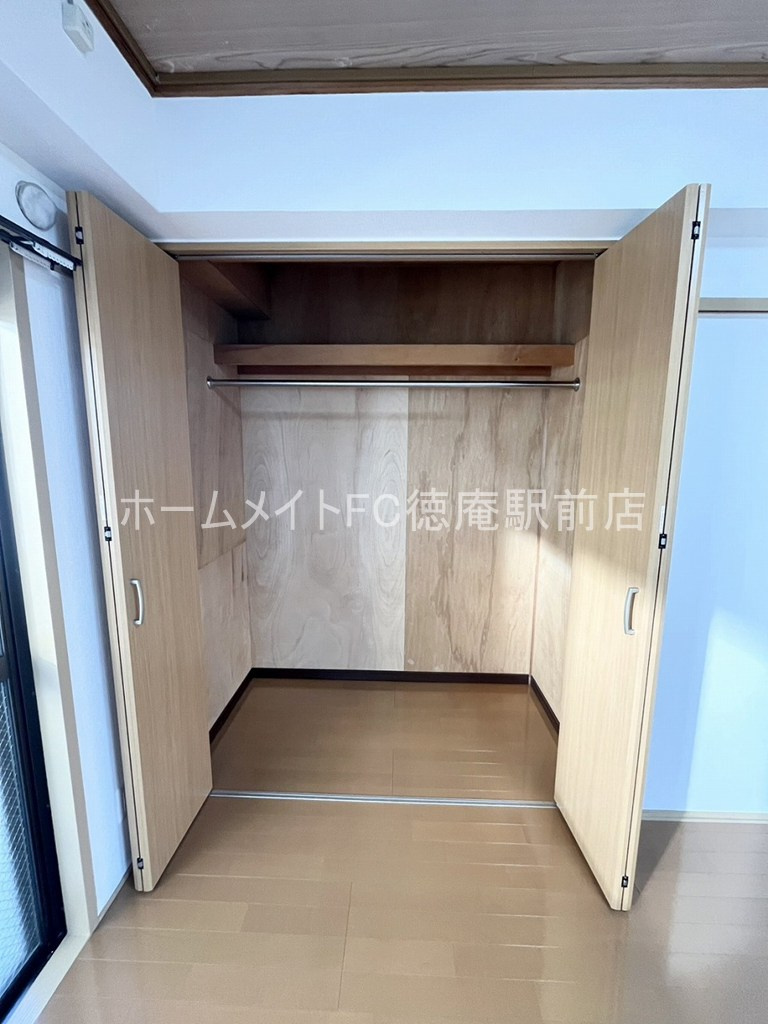 大阪市城東区永田４丁目の賃貸マンションの収納