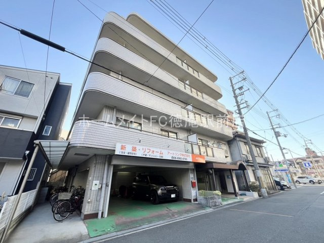 大阪市城東区永田４丁目の賃貸マンションの外観