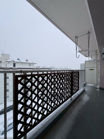 コープ野村澄川第2のバルコニー