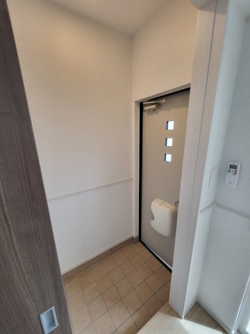 【玄関】
