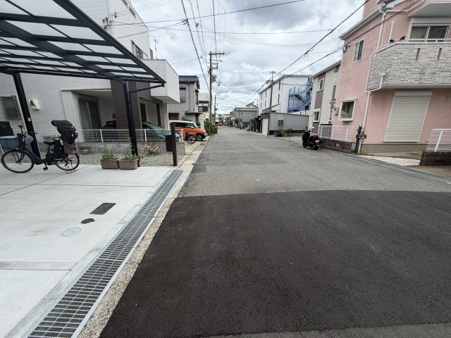 【ヴィレッタの杜】石在町Ｂの前面道路含む現地写真|前面道路
