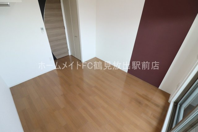 東大阪市高井田本通７丁目の賃貸マンションの洋室