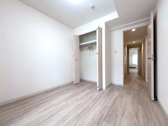 リーベスト月寒西の洋室