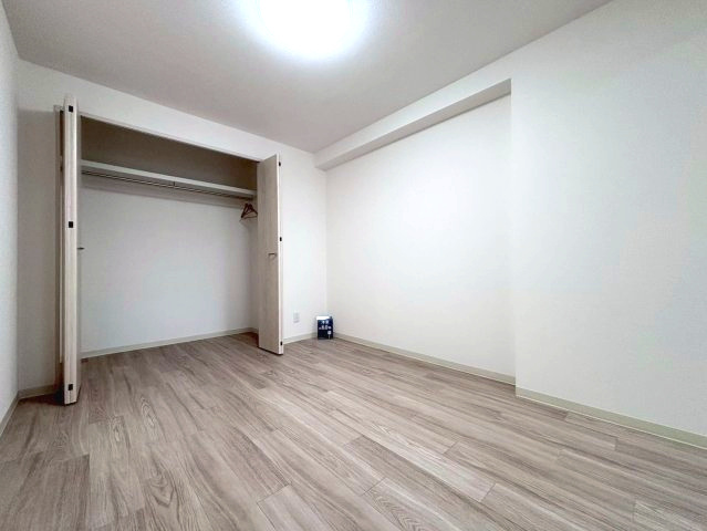 リーベスト月寒西の洋室