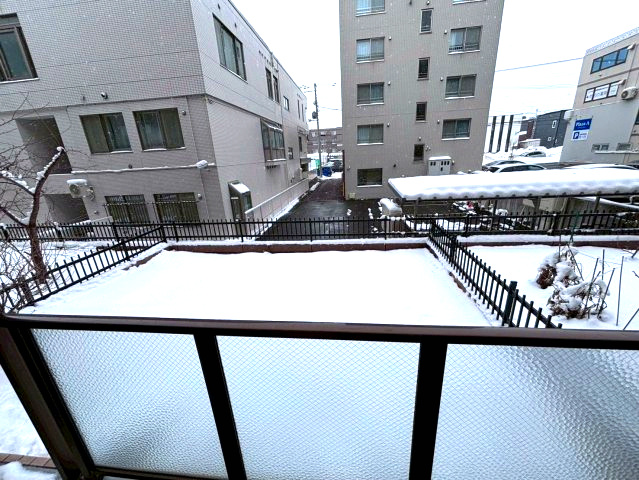 リーベスト月寒西の庭