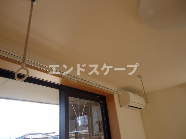 プロニティ　ピア　’０９の内装|室内物干
高崎、前橋のお部屋探しはエンドスケープまで！お客様の理想お聞かせ下さい♪