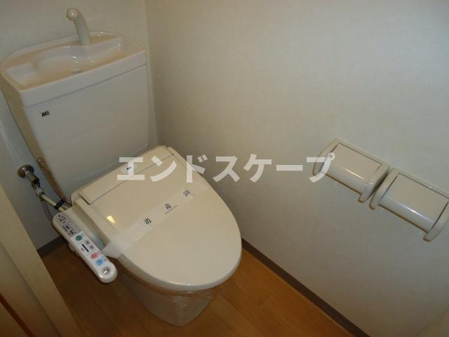 プロニティ　ピア　’０９のトイレ|シャワー付トイレ
高崎、前橋のお部屋探しはエンドスケープまで！お客様の理想お聞かせ下さい♪