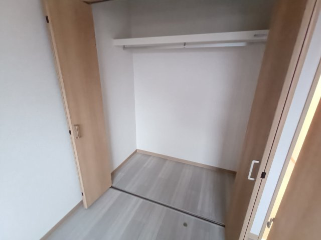 コンフォート朱雀Ⅵ