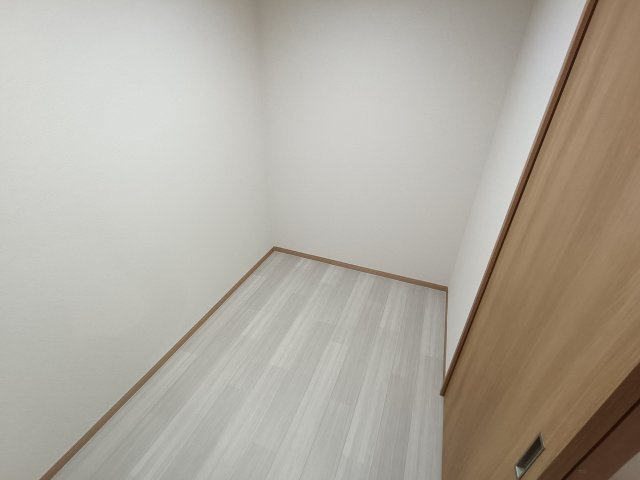 コンフォート朱雀Ⅵ