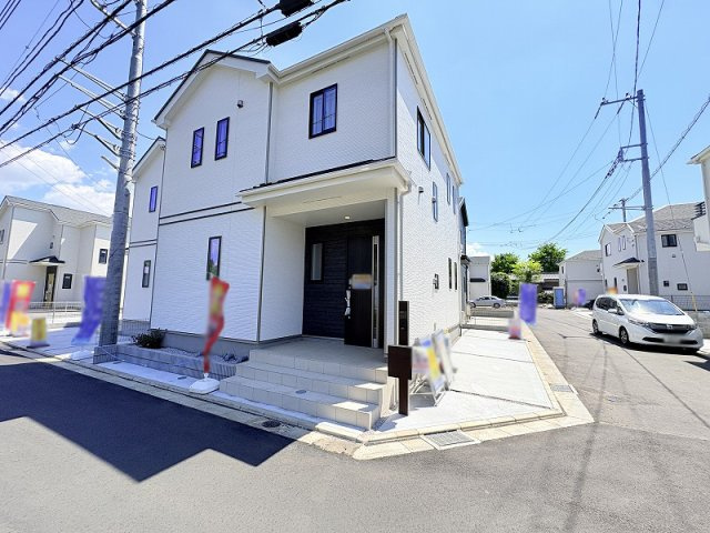 【外観】 | 新座市石神4丁目　新築一戸建住宅　全13棟　(保谷店) | スーパー・コンビニ徒歩10分圏内でお買い物も便利。