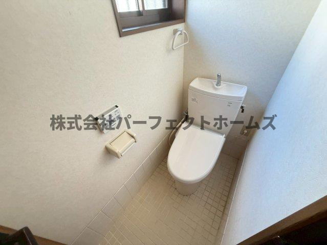 楠葉美咲1丁目戸建　賃貸のトイレ|シンプルで使いやすいトイレです