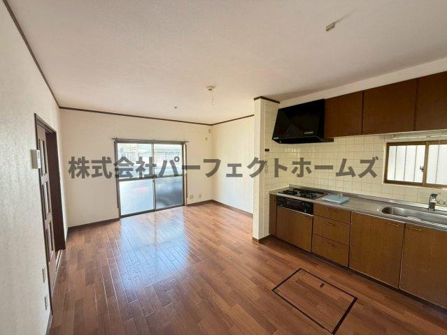 楠葉美咲1丁目戸建　賃貸の居間・リビング|使いやすい居間です