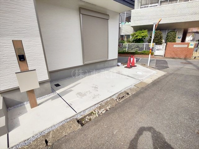 【駐車場】 | 川越市安比奈新田　全１棟 | カースペース