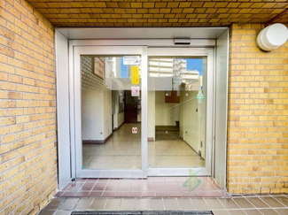 【エントランス】 | サーラ442 | エントランス