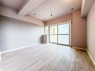 【居間・リビング】 | サーラ442 | リビングダイニング　※現地に家具の配置はございません