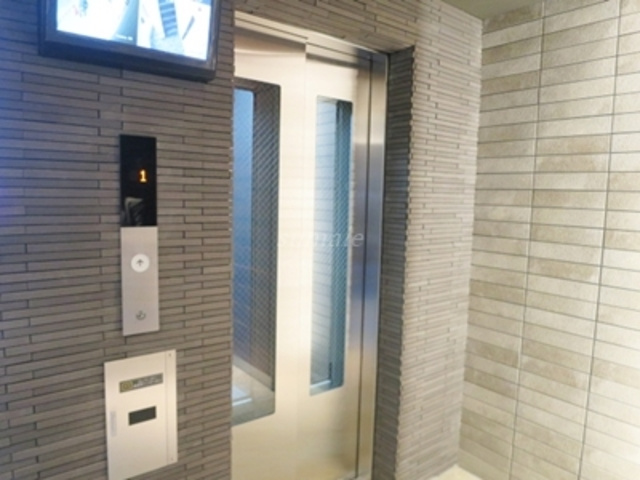 レジェンダリーコート赤羽ANNEXのその他共用部分|宅配ボックスもあります☆