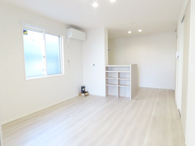 Cradleの居間・リビング